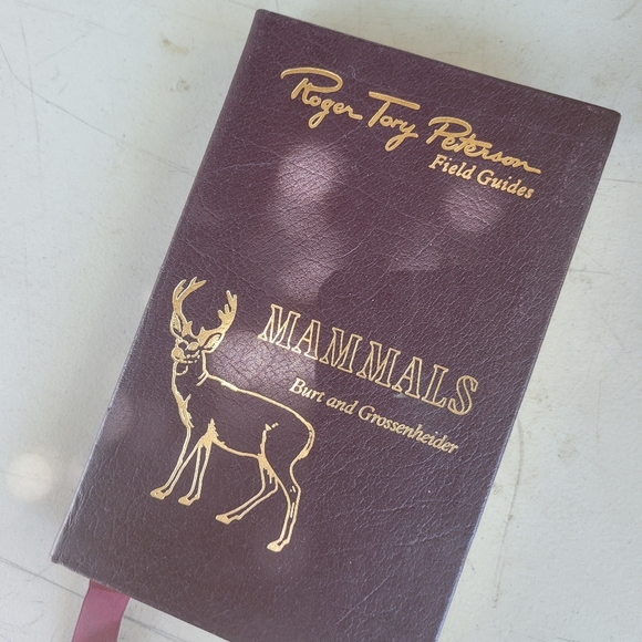 Roger Tory Peterson Field Guides - Picture 10 of 10